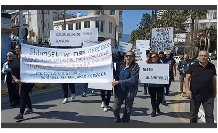 KKTC’de Maske, PCR testi ve Aşı Protesto Edildi!